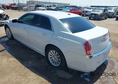 2014 Chrysler 300 из США, поврежденный, VIN 2C3CCAAG8EH288850